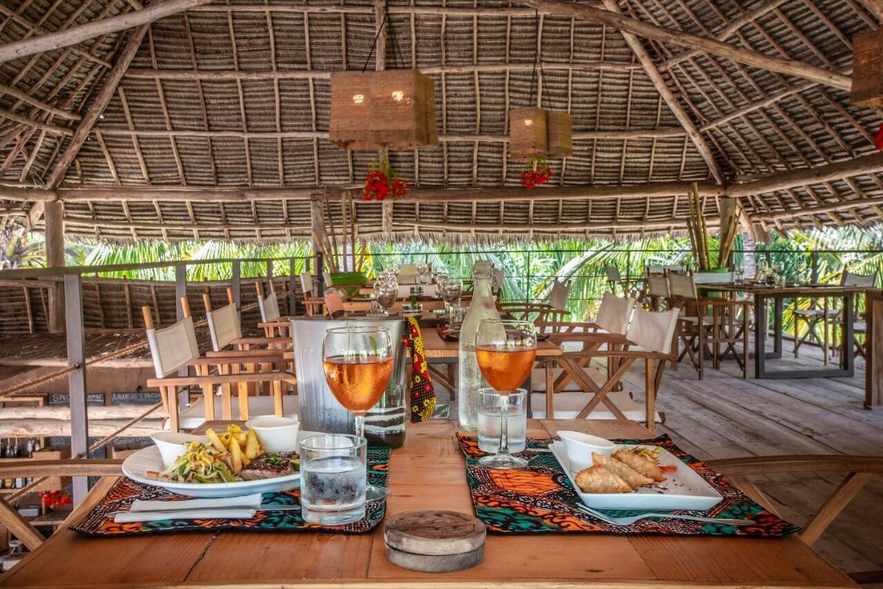 64a5392bf1c666939c856956_Mwezi Boutique 7