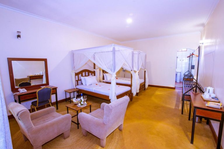 Eileen Tree Inn room